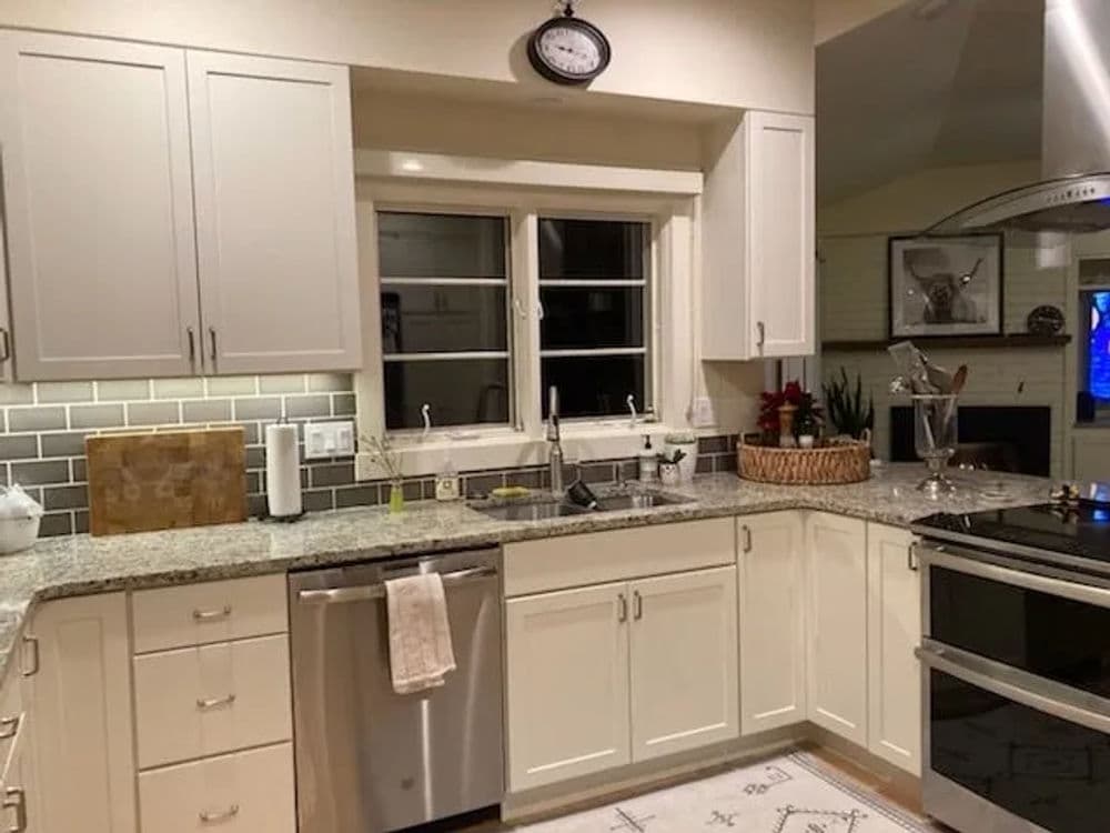 Cabinet Services
